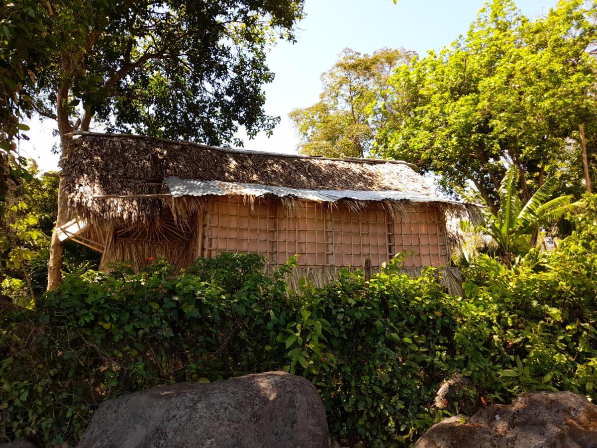 El Bamboo Cabins Balgue Luaran gambar