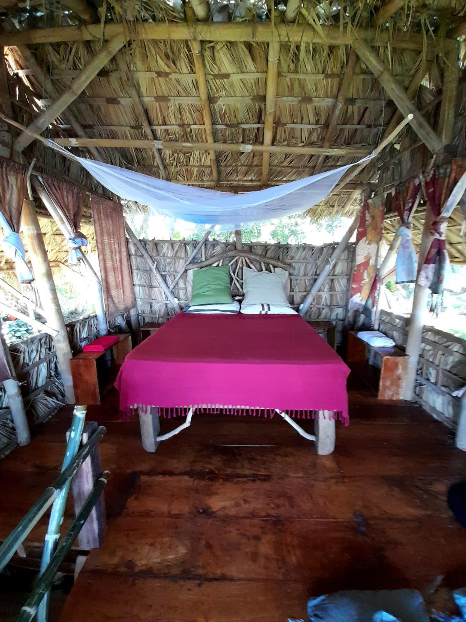 El Bamboo Cabins Balgue Luaran gambar